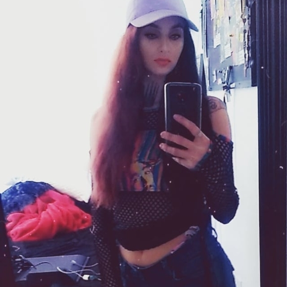 Meet your Posher, Randi - Picture 1 of 1